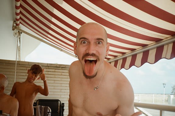 Roll Dump 30 — frame 5